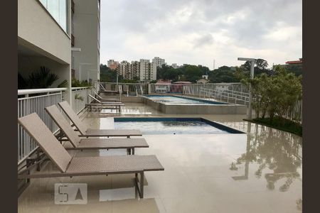 Apartamento para alugar com 40m², 1 quarto e sem vaga Apartamento para alugar com 40m², 1 quarto e sem vagaPiscina