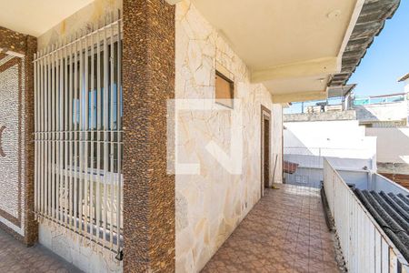 Varanda do 2º andar de casa para alugar com 4 quartos, 300m² em Olaria, Rio de Janeiro