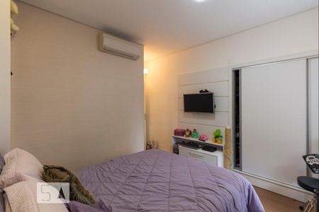 Casa à venda com 160m², 3 quartos e 2 vagas Casa à venda com 160m², 3 quartos e 2 vagasSuíte 3