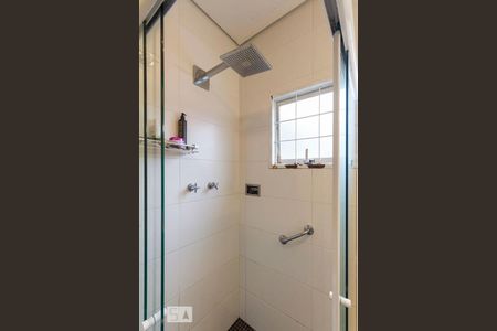 Casa à venda com 160m², 3 quartos e 2 vagas Casa à venda com 160m², 3 quartos e 2 vagasBanheiro Suíte 2