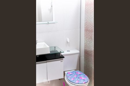 Apartamento para alugar com 53m², 2 quartos e 1 vaga Apartamento para alugar com 53m², 2 quartos e 1 vagaBanheiro