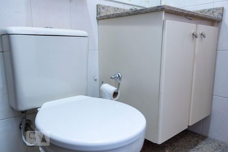 Apartamento à venda com 78m², 2 quartos e 2 vagasBanheiro