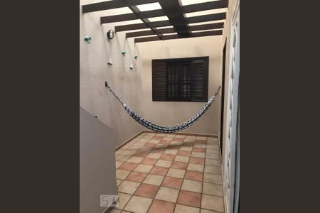 Casa para alugar com 240m², 3 quartos e 2 vagasÁrea comum