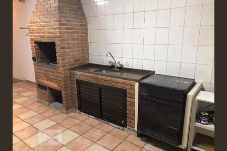 Casa para alugar com 240m², 3 quartos e 2 vagasChurrasqueira