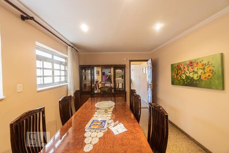 Casa à venda com 250m², 3 quartos e 2 vagasCopa