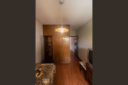 Casa à venda com 250m², 3 quartos e 2 vagasQuarto 3