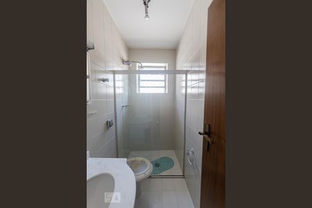 Casa à venda com 250m², 3 quartos e 2 vagasBanheiro Social 2