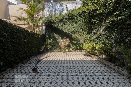Casa à venda com 250m², 3 quartos e 2 vagasTerraço