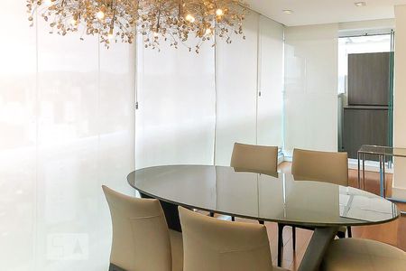 varanda de apartamento à venda com 2 quartos, 73m² em Pinheiros, São Paulo