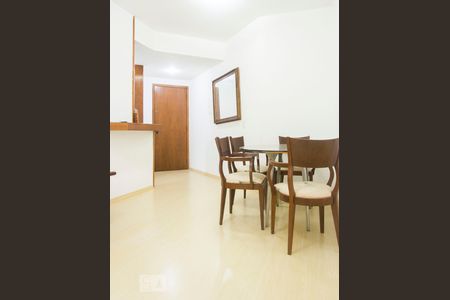 Apartamento para alugar com 43m², 1 quarto e sem vaga Apartamento para alugar com 43m², 1 quarto e sem vagaSala