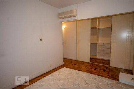 Apartamento à venda com 289m², 3 quartos e 1 vaga Apartamento à venda com 289m², 3 quartos e 1 vagaQuarto 4
