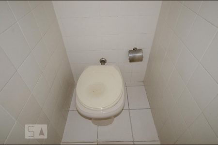 Apartamento à venda com 289m², 3 quartos e 1 vaga Apartamento à venda com 289m², 3 quartos e 1 vagaBanheiro de Serviço