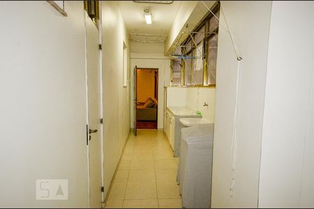 Apartamento à venda com 289m², 3 quartos e 1 vaga Apartamento à venda com 289m², 3 quartos e 1 vagaÁrea de Serviço