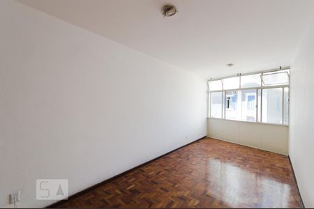 Apartamento para alugar com 82m², 2 quartos e sem vaga Apartamento para alugar com 82m², 2 quartos e sem vagaSala
