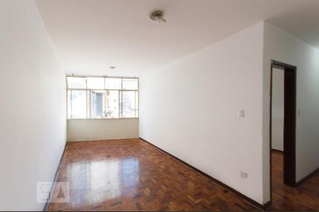 Apartamento para alugar com 82m², 2 quartos e sem vaga Apartamento para alugar com 82m², 2 quartos e sem vagaSala