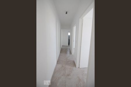 corredor acesso dormitorios de apartamento para alugar com 3 quartos, 90m² em Vila Constança, São Paulo