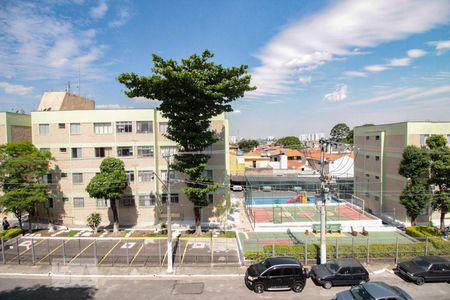 vista sala de apartamento para alugar com 3 quartos, 90m² em Vila Constança, São Paulo