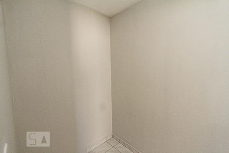 Closet Suite 02 de casa para alugar com 2 quartos, 100m² em Vila Invernada, São Paulo