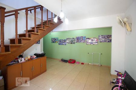 Sala de casa à venda com 4 quartos, 244m² em Vila Pereira Barreto, São Paulo