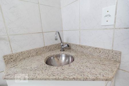 Apartamento à venda com 60m², 2 quartos e sem vagaBanheiro