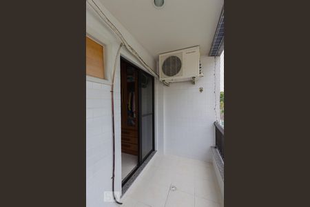 Apartamento à venda com 156m², 4 quartos e 2 vagasVaranda Quarto 1 - Suíte e Quarto 2 (1º andar)