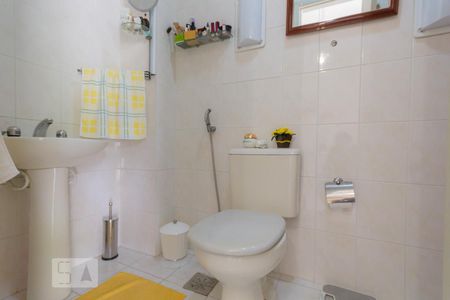 Apartamento à venda com 156m², 4 quartos e 2 vagasBanheiro Social 2 (2º andar)
