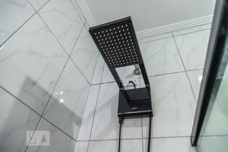 Casa à venda com 125m², 2 quartos e 2 vagasChuveiro