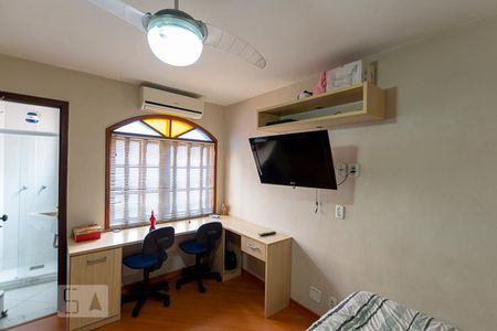 Apartamento à venda com 265m², 4 quartos e sem vagaSuite 2