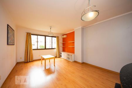 Sala  de apartamento à venda com 2 quartos, 60m² em São João, Porto Alegre