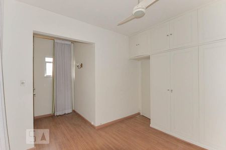 Apartamento à venda com 110m², 3 quartos e 1 vagaQuarto 2