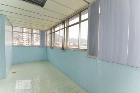 Apartamento à venda com 110m², 3 quartos e 1 vagaÁrea