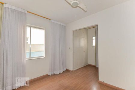 Apartamento à venda com 110m², 3 quartos e 1 vagaQuarto 2