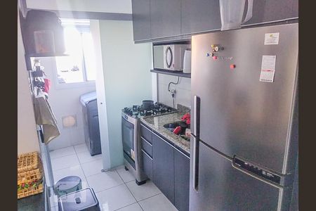 Cozinha de apartamento para alugar com 2 quartos, 48m² em Jardim Iris, São Paulo