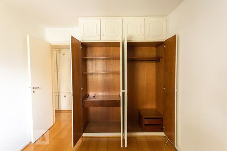 Quarto 1 - Armários de apartamento para alugar com 3 quartos, 100m² em Perdizes, São Paulo