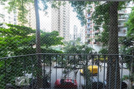 Vista da Sala de apartamento para alugar com 3 quartos, 100m² em Perdizes, São Paulo