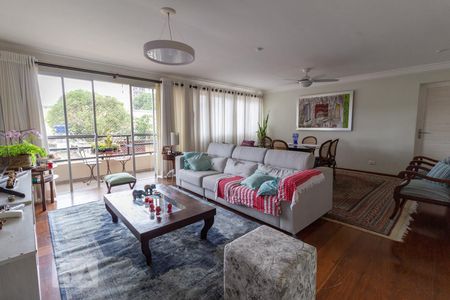 Sala de apartamento para alugar com 3 quartos, 119m² em Caxingui, São Paulo