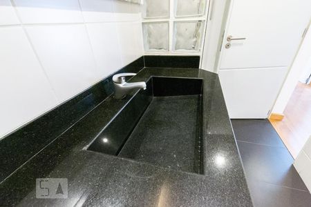 Apartamento à venda com 95m², 2 quartos e 2 vagas Apartamento à venda com 95m², 2 quartos e 2 vagasBanheiro - Torneira