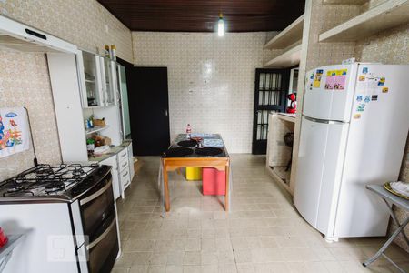 Casa à venda com 355m², 5 quartos e sem vagaCozinha