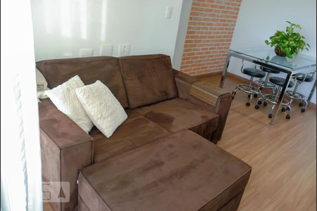 Sala de apartamento para alugar com 1 quarto, 50m² em Baeta Neves, São Bernardo do Campo