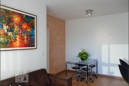 Sala de apartamento para alugar com 1 quarto, 50m² em Baeta Neves, São Bernardo do Campo