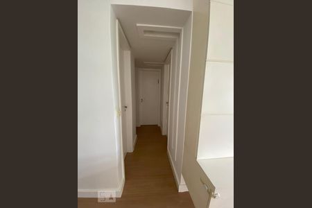 Corredor de apartamento para alugar com 3 quartos, 85m² em Botafogo, Rio de Janeiro