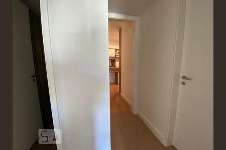 Corredor de apartamento para alugar com 3 quartos, 85m² em Botafogo, Rio de Janeiro