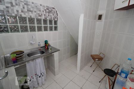 Cozinha de apartamento para alugar com 2 quartos, 120m² em Cascadura, Rio de Janeiro