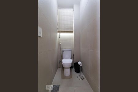 Apartamento à venda com 420m², 5 quartos e 3 vagasBanheiro da Suíte 4