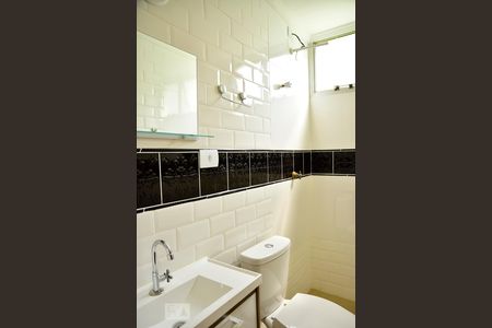 Banheiro lavatorio de apartamento à venda com 2 quartos, 50m² em Vila Sílvia, São Paulo