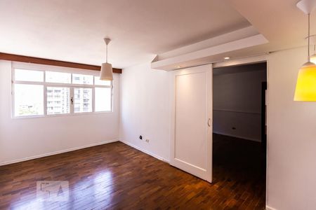 Sala de apartamento para alugar com 2 quartos, 73m² em Bela Vista, São Paulo