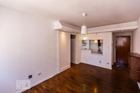 Sala de apartamento para alugar com 2 quartos, 73m² em Bela Vista, São Paulo