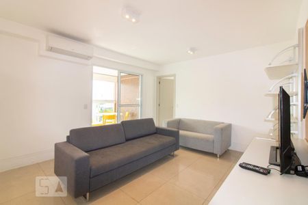 Sala de kitnet/studio para alugar com 1 quarto, 51m² em Itaim Bibi, São Paulo