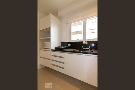 Studio para alugar com 51m², 1 quarto e 1 vaga Studio para alugar com 51m², 1 quarto e 1 vagaCozinha