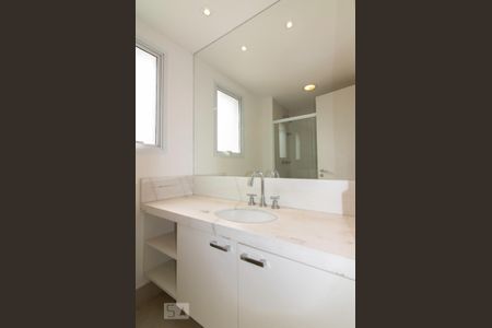 Studio para alugar com 51m², 1 quarto e 1 vaga Studio para alugar com 51m², 1 quarto e 1 vagaBanheiro